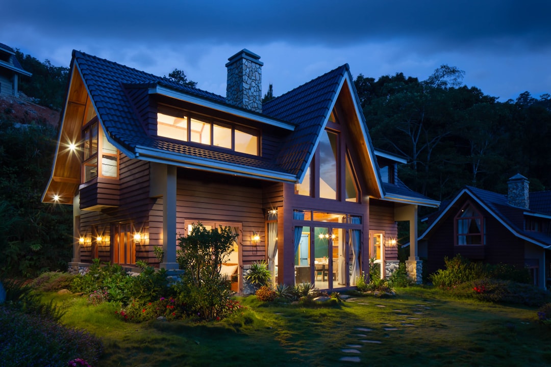 Homeowners insurance coverage areas including dwelling, personal property, and liability